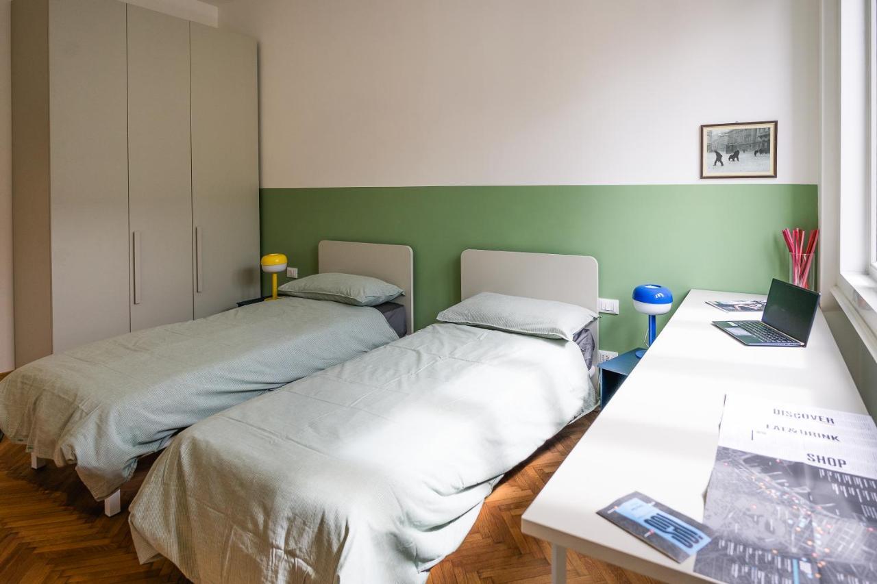 700MstazionecentraleAmpio Trilocale Con 2Balconi Trieste Esterno foto